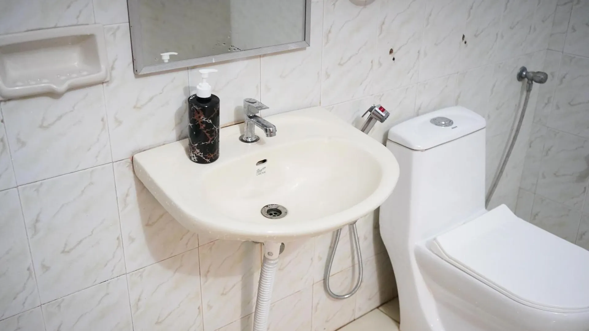 Dutch Square Hostel Alappuzha 0*,